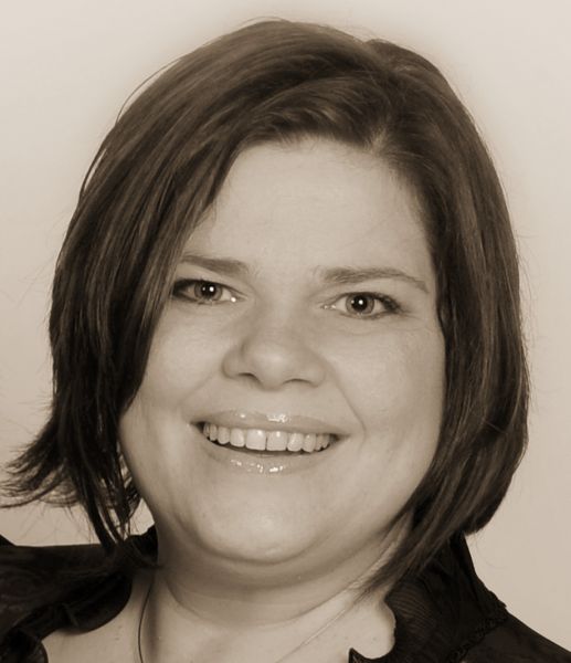 Porträtbild von Susanne Helm